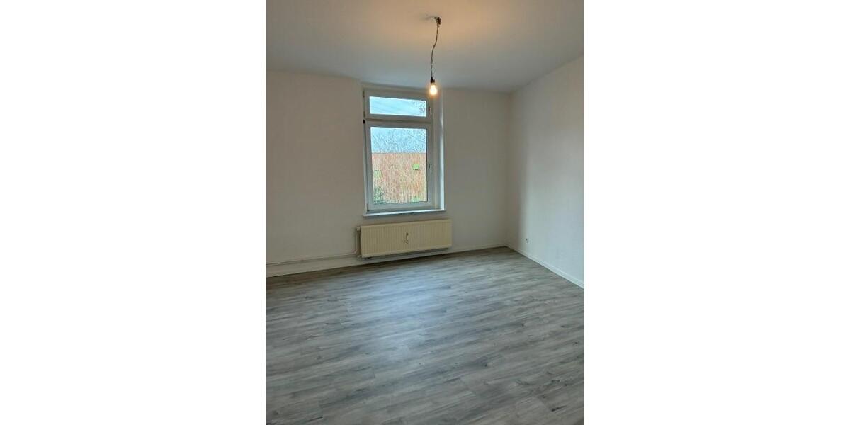 Etagenwohnung Gelsenkirchen Gelsenkirchen-Mitte - 2 Zimmer, 68 m&sup2;, 440&euro; | Angebot:25979801