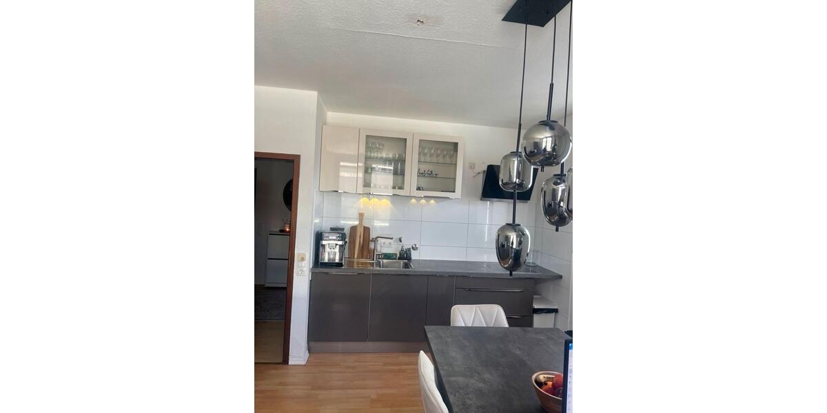 Etagenwohnung Düsseldorf Stadtbezirk 9 - 2 Zimmer, 65 m&sup2;, 1.000&euro; | Angebot:25987290