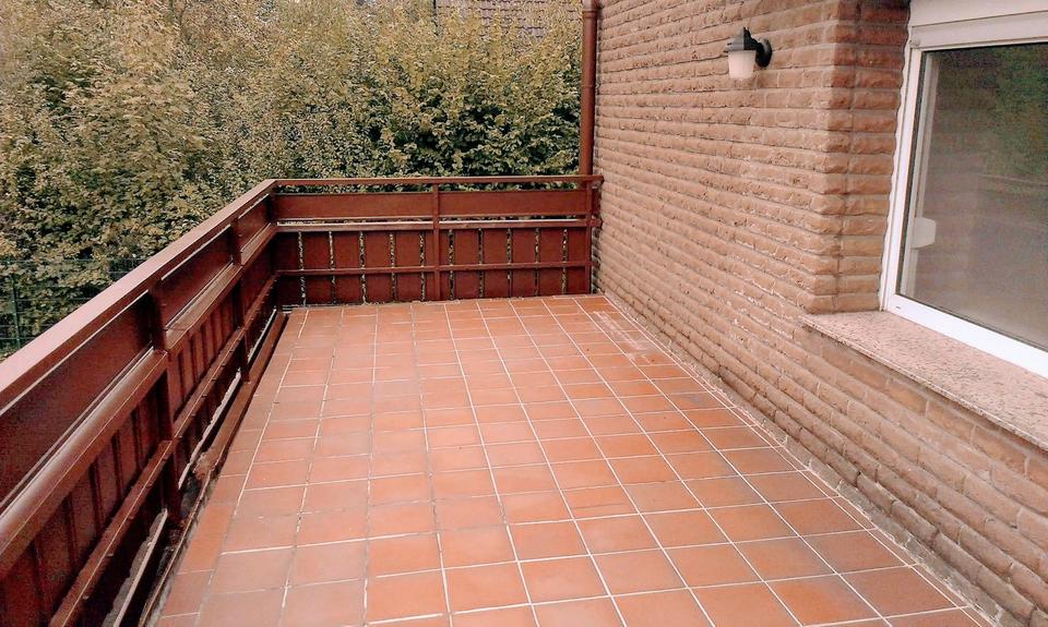 Einfamilienhaus Solingen Wald - 6.5 Zimmer, 156 m&sup2;, 560.000&euro; | Angebot:26603977