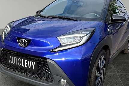 Toyota Aygo 82.299 km 13.490 &euro; Düsseldorf 40595