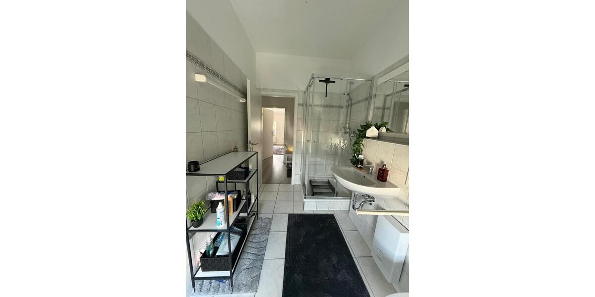 Etagenwohnung Heiligenhaus - 1 Zimmer, 35 m&sup2;, 390&euro; | Angebot:26554751