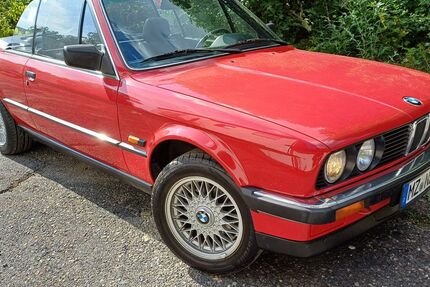 BMW 320 98.000 km 26.900 &euro; Düsseldorf 40627