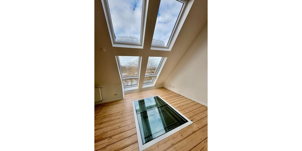 Etagenwohnung Wuppertal Arrenberg - 3.5 Zimmer, 109 m&sup2;, 1.350&euro; | Angebot:26605400