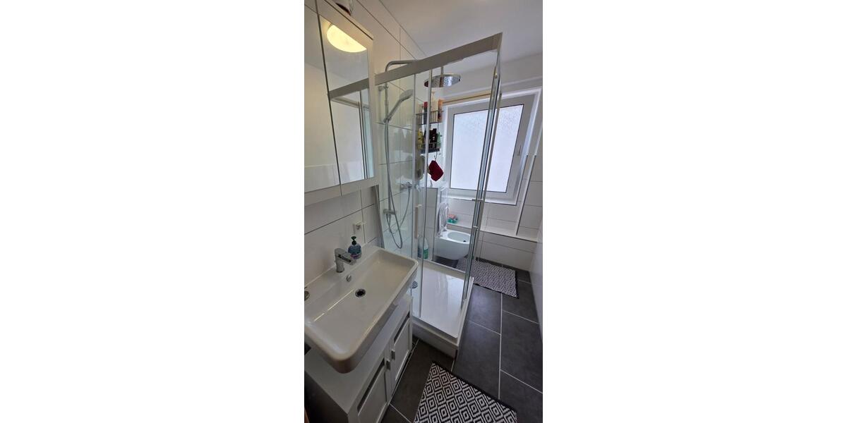 Etagenwohnung Remscheid - 3 Zimmer, 64 m&sup2;, 149.000&euro; | Angebot:25657882