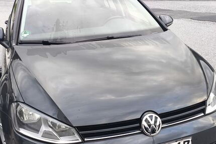 VW Golf 143.150 km 8.900 &euro; Velbert 42549