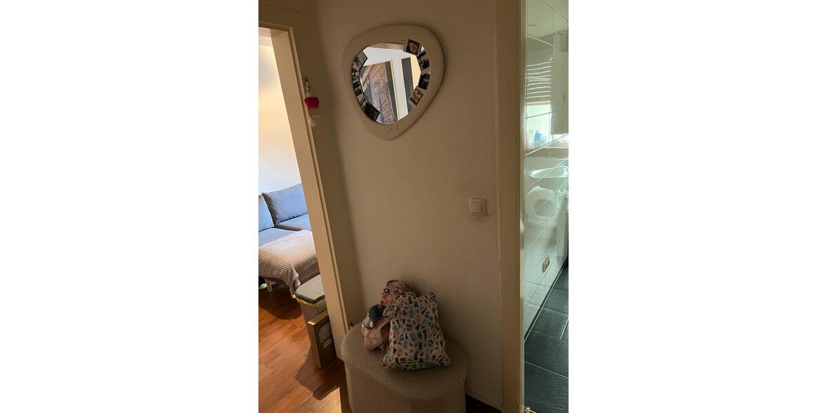 Etagenwohnung Essen Stadtkern - 1 Zimmer, 35 m&sup2;, 435&euro; | Angebot:26563172