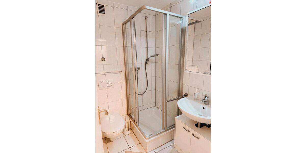 Dachgeschoßwohnung Essen Stadtbezirk III - 3.5 Zimmer, 78 m&sup2;, 1.090&euro; | Angebot:25959817