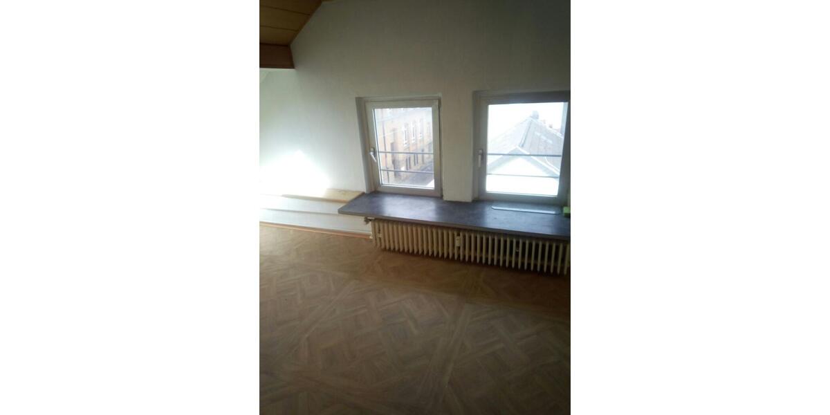 Dachgeschoßwohnung Wuppertal Barmen - 3 Zimmer, 75 m&sup2;, 599&euro; | Angebot:26632721