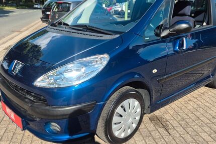 Peugeot 1007 43.800 km 3.899 &euro; Essen 45139