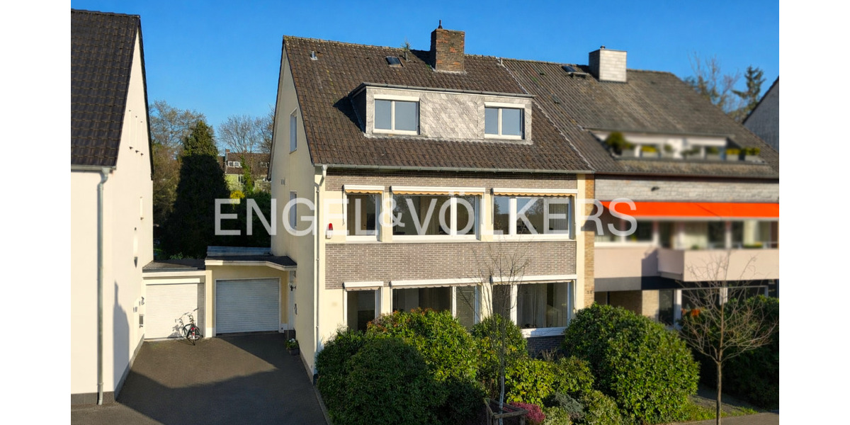 Doppelhaushälfte Hilden - 8 Zimmer, 292 m&sup2;, 695.000&euro; | Angebot:25730522