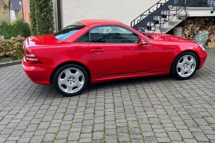 Mercedes-Benz SLK 200 127.000 km 5.350 &euro; Hagen 58135