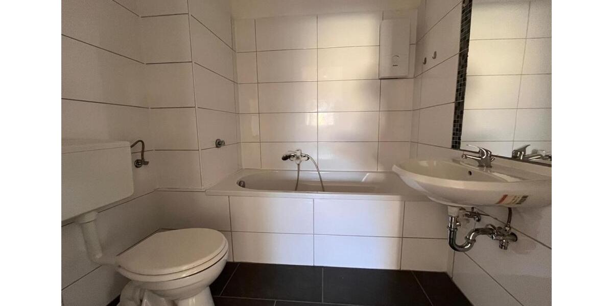 Etagenwohnung Wuppertal Gemarkung Vohwinkel - 2 Zimmer, 57 m&sup2;, 493&euro; | Angebot:26480752