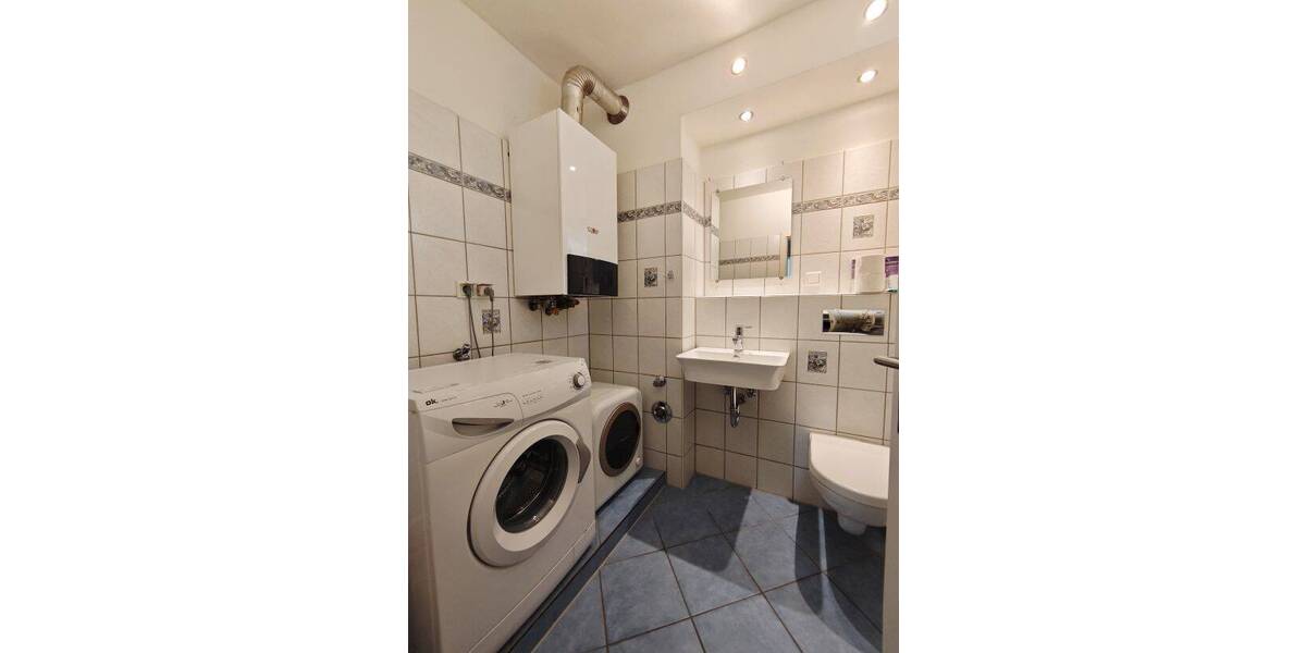 Reihenmittelhaus Düsseldorf Holthausen - 4 Zimmer, 96 m&sup2;, 400.000&euro; | Angebot:25862594