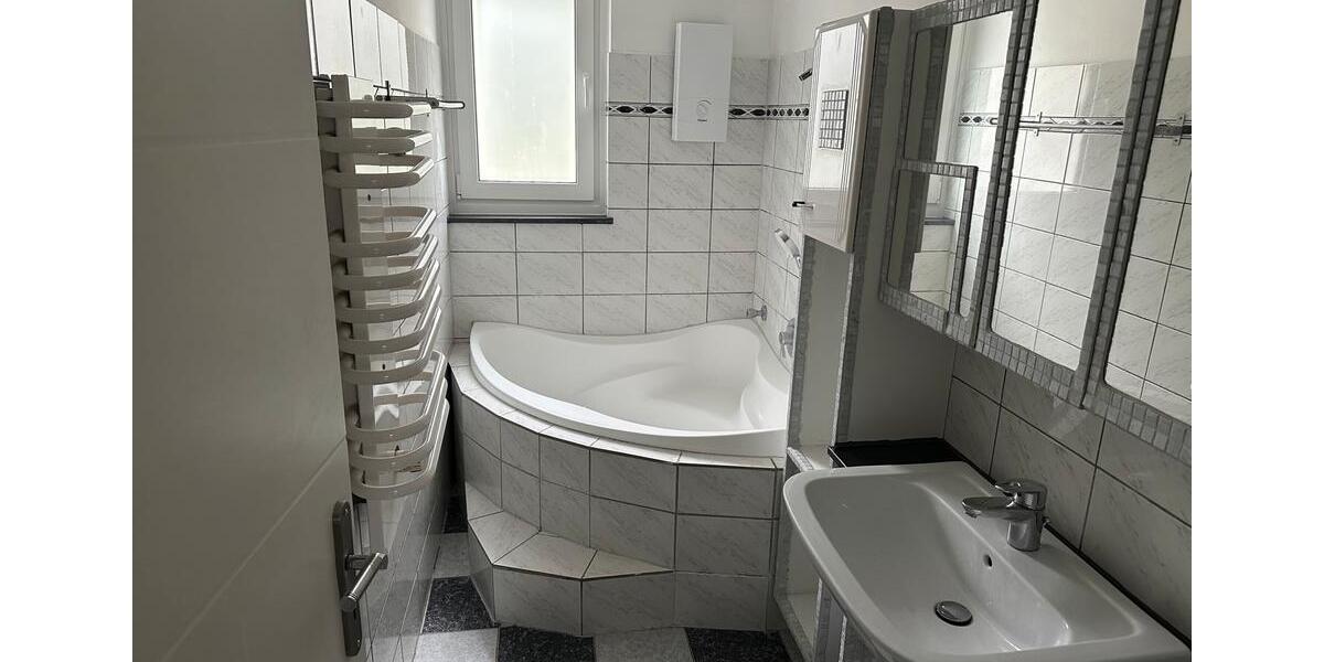 Erdgeschoßwohnung Wuppertal Dornap - 3 Zimmer, 70 m&sup2;, 155.000&euro; | Angebot:26067809