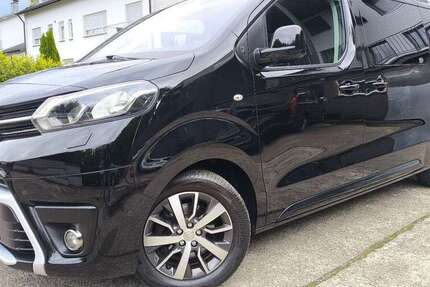 Toyota Proace 98.500 km 24.950 &euro; Solingen 42657