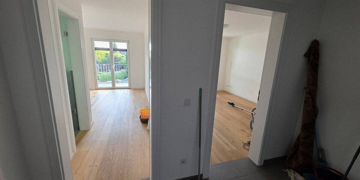 Etagenwohnung Hilden Forstbach - 3 Zimmer, 107 m&sup2;, 1.650&euro; | Angebot:26092773