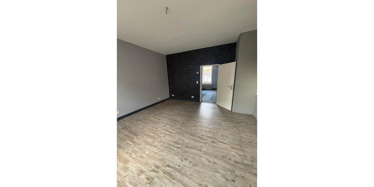 Erdgeschoßwohnung Bochum Höntrop - 2 Zimmer, 45 m&sup2;, 600&euro; | Angebot:26579732