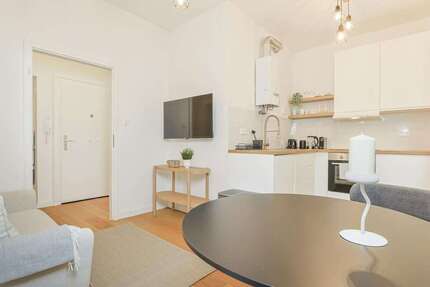 Zimmer Düsseldorf Düsseltal - 1 Zimmer, 1.500&euro; | Angebot:23979705