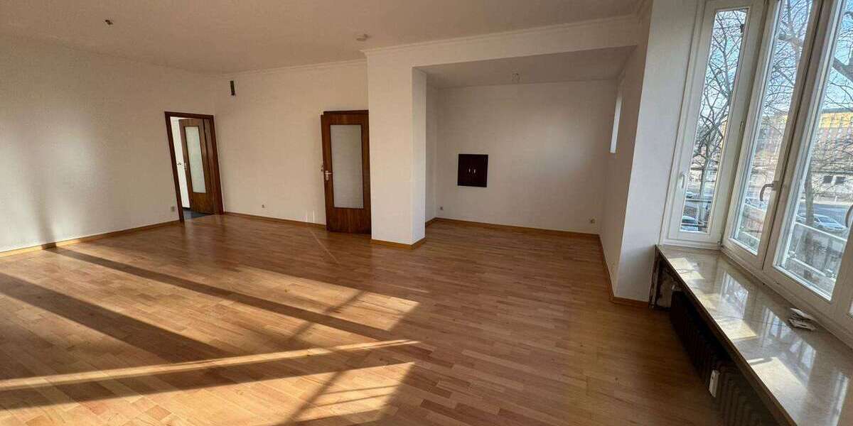 Etagenwohnung Düsseldorf Oberbilk - 4 Zimmer, 127 m&sup2;, 400.000&euro; | Angebot:25646237