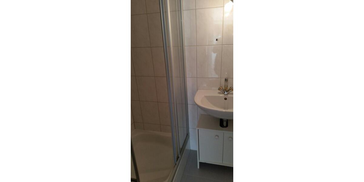 Etagenwohnung Remscheid Lüttringhausen - 1 Zimmer, 38 m&sup2;, 323&euro; | Angebot:25871331