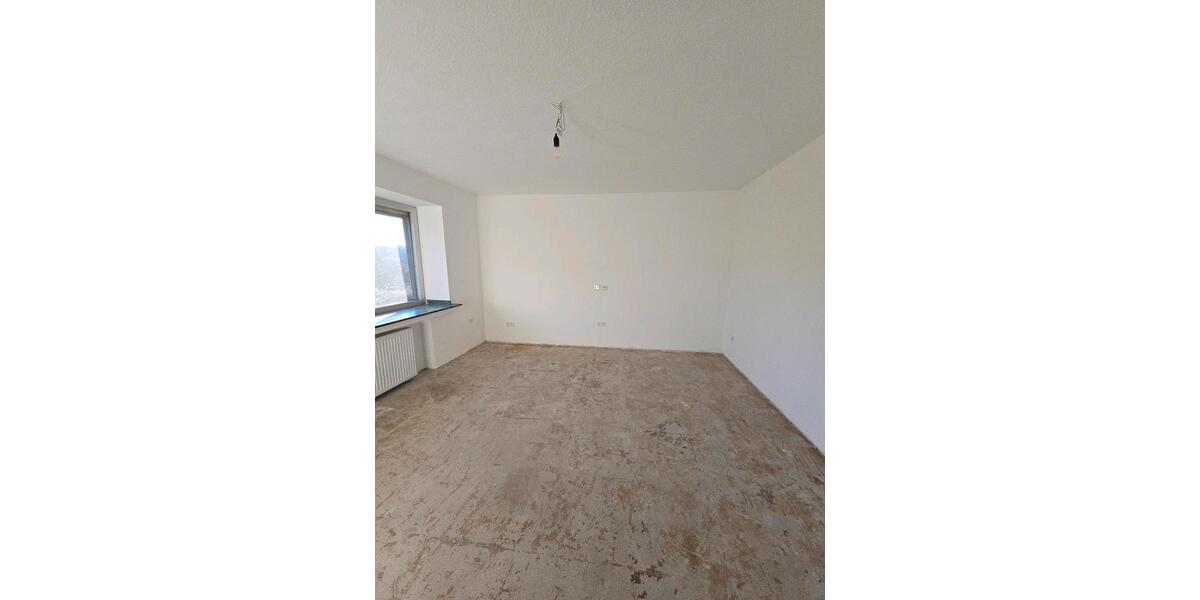 Etagenwohnung Remscheid Remscheid-Süd - 3 Zimmer, 74 m&sup2;, 870&euro; | Angebot:25257704