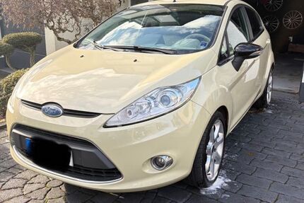 Ford Fiesta 105.000 km 3.250 &euro; Remscheid 42859