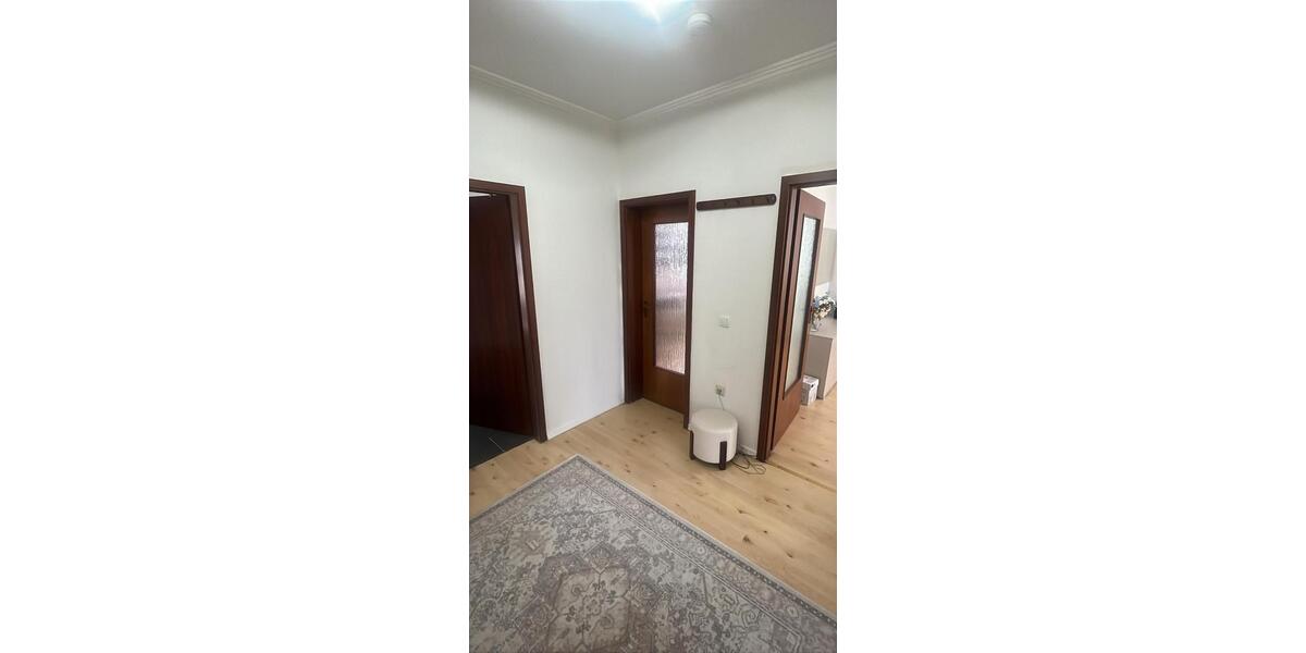 Etagenwohnung Düsseldorf Stadtbezirk 9 - 2 Zimmer, 65 m&sup2;, 1.000&euro; | Angebot:25987290