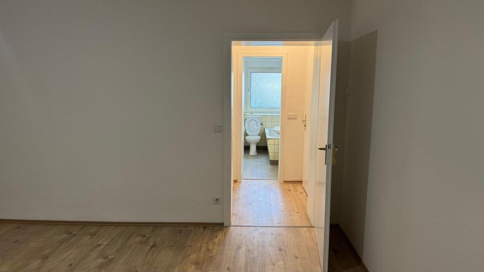 Erdgeschoßwohnung Essen Frillendorf - 1.5 Zimmer, 45 m&sup2;, 525&euro; | Angebot:26600498