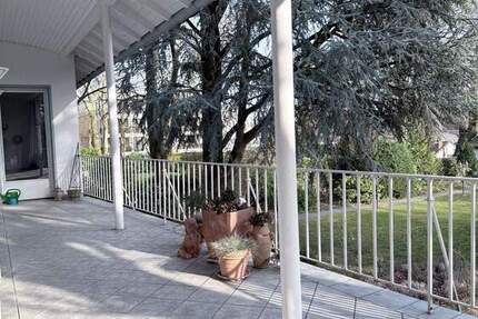 Wohnung Herne Horsthausen - 2 Zimmer, 130 m&sup2;, 1.300&euro; | Angebot:25746820