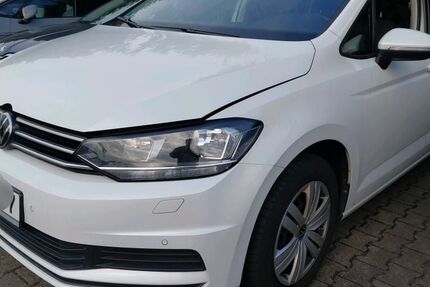 VW Touran 58.930 km 25.950 &euro; Langenfeld 40764