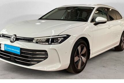 VW Passat Variant 24.356 km 35.990 &euro; Bochum - Linden 44879