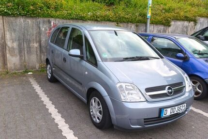 Opel Meriva 170.300 km 2.000 &euro; Düsseldorf 40595
