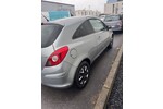 Opel Corsa D 135.201 km 3.290 &euro; Düsseldorf 40213