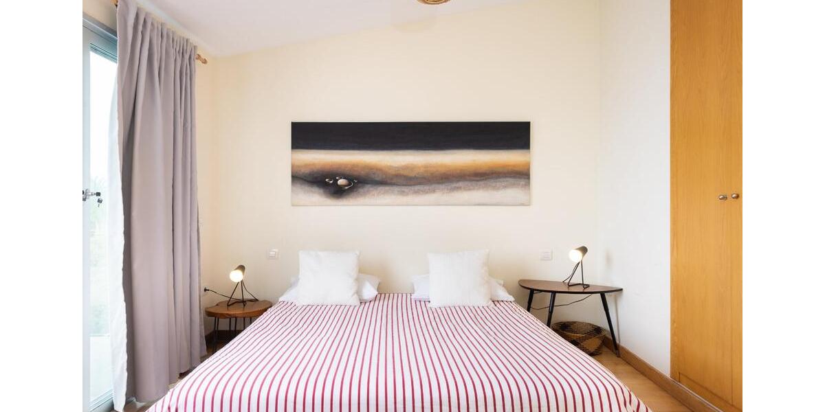 Ferienimmobilie Düsseldorf Stadtmitte - 200&euro; | Angebot:23742943