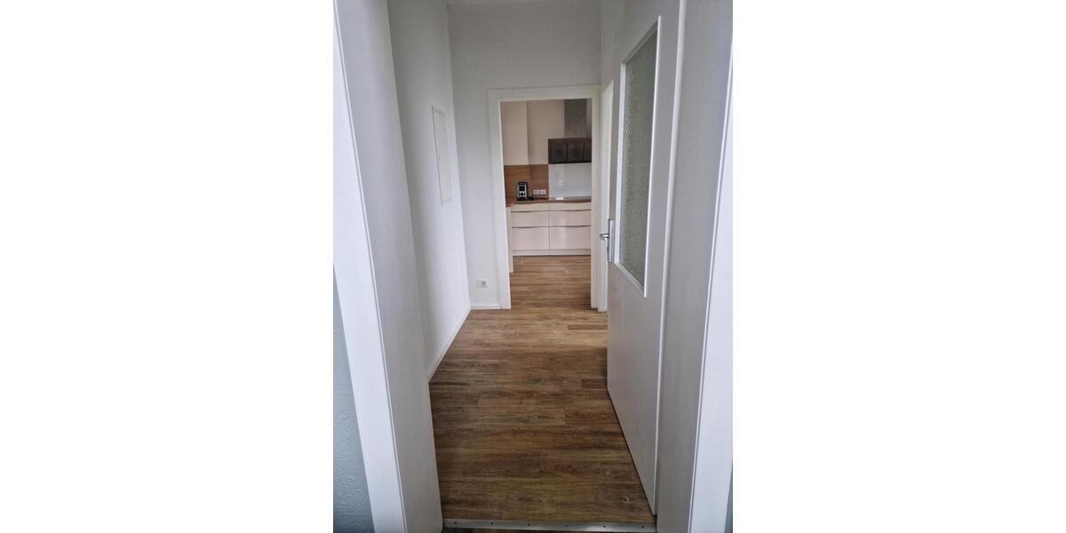 Maisonettenwohnung Solingen Mitte - 4 Zimmer, 100 m&sup2;, 1.500&euro; | Angebot:25282862