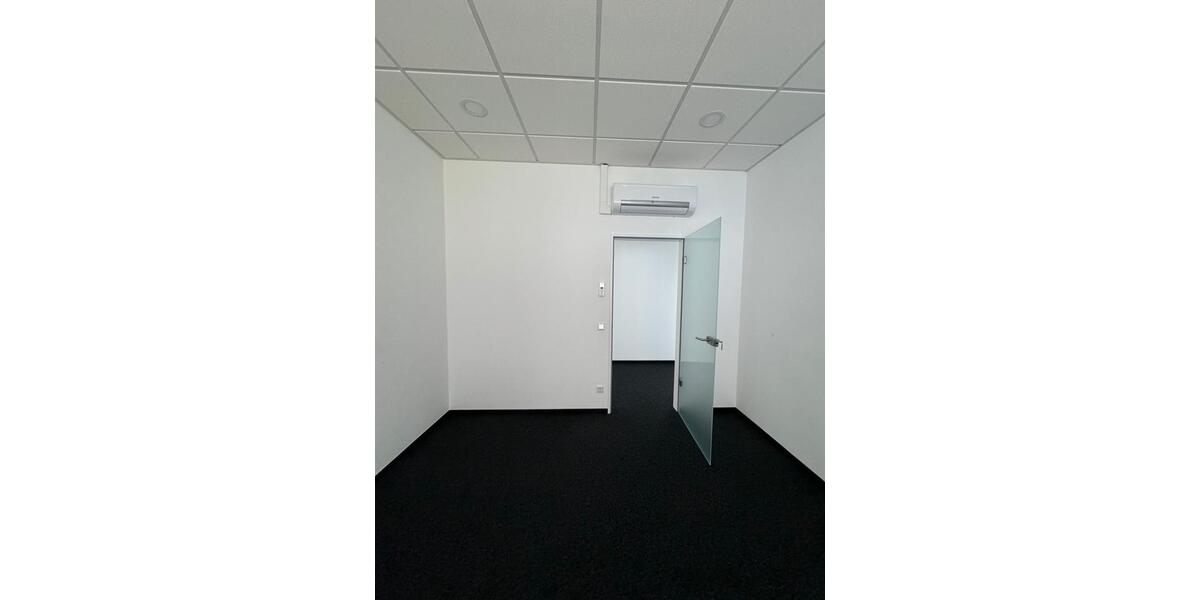 Gewerbeobjekt Langenfeld (Rheinland) - 11&euro; | Angebot:24763357