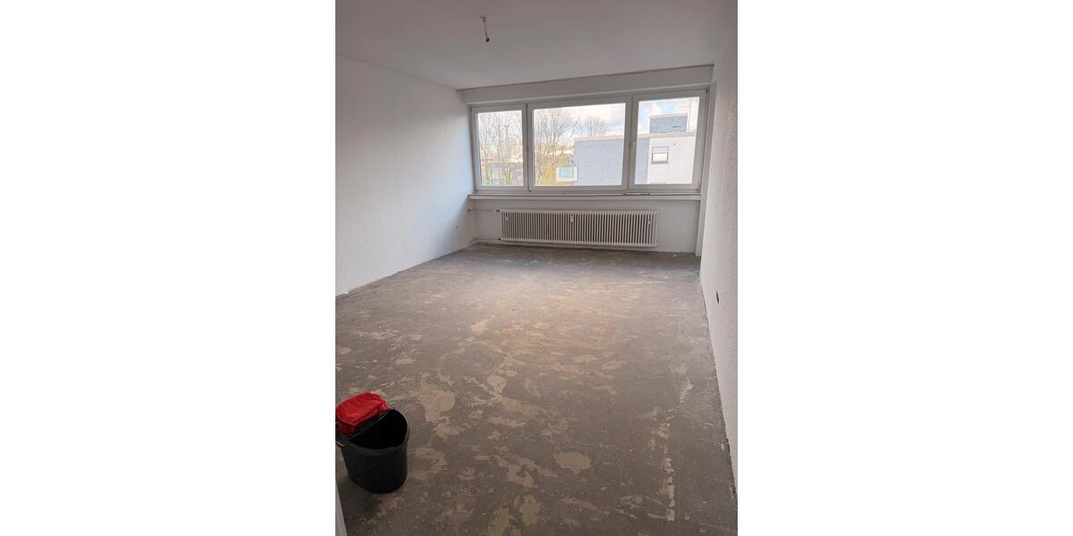 Etagenwohnung Remscheid Gemarkung Bergisch Born - 3 Zimmer, 75 m&sup2;, 906&euro; | Angebot:25839857