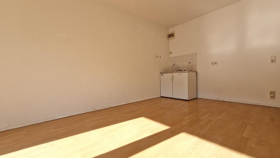 Etagenwohnung Bochum Bochum-Mitte - 1 Zimmer, 29 m&sup2;, 355&euro; | Angebot:25548112