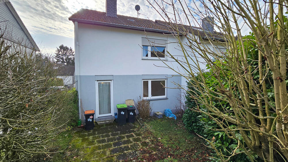 Doppelhaushälfte Odenthal / Blecher Blecher - 4 Zimmer, 111 m&sup2;, 359.000&euro; | Angebot:26017456