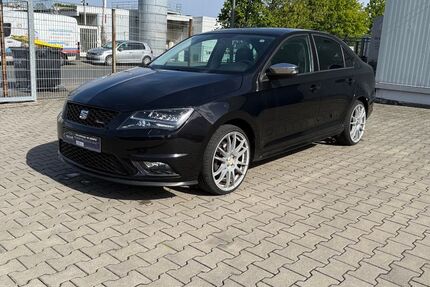 Seat Toledo 146.581 km 8.699 &euro; Gelsenkirchen 45891