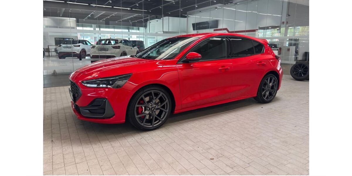 Ford Focus 34.936 km 28.780 &euro; Mülheim an der Ruhr 45478