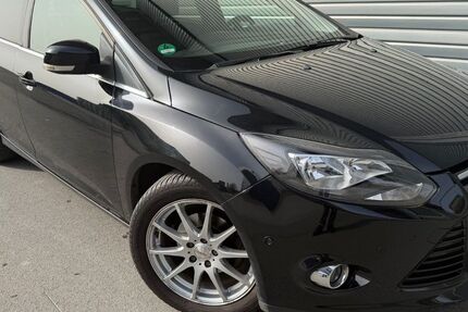 Ford Focus 115.669 km 6.100 &euro; Wuppertal 42285