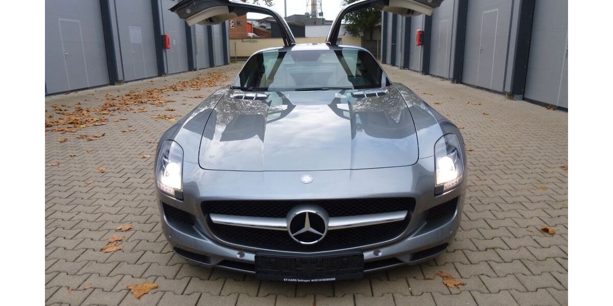Mercedes-Benz SLS AMG 31.870 km 259.000 &euro; Solingen 42719