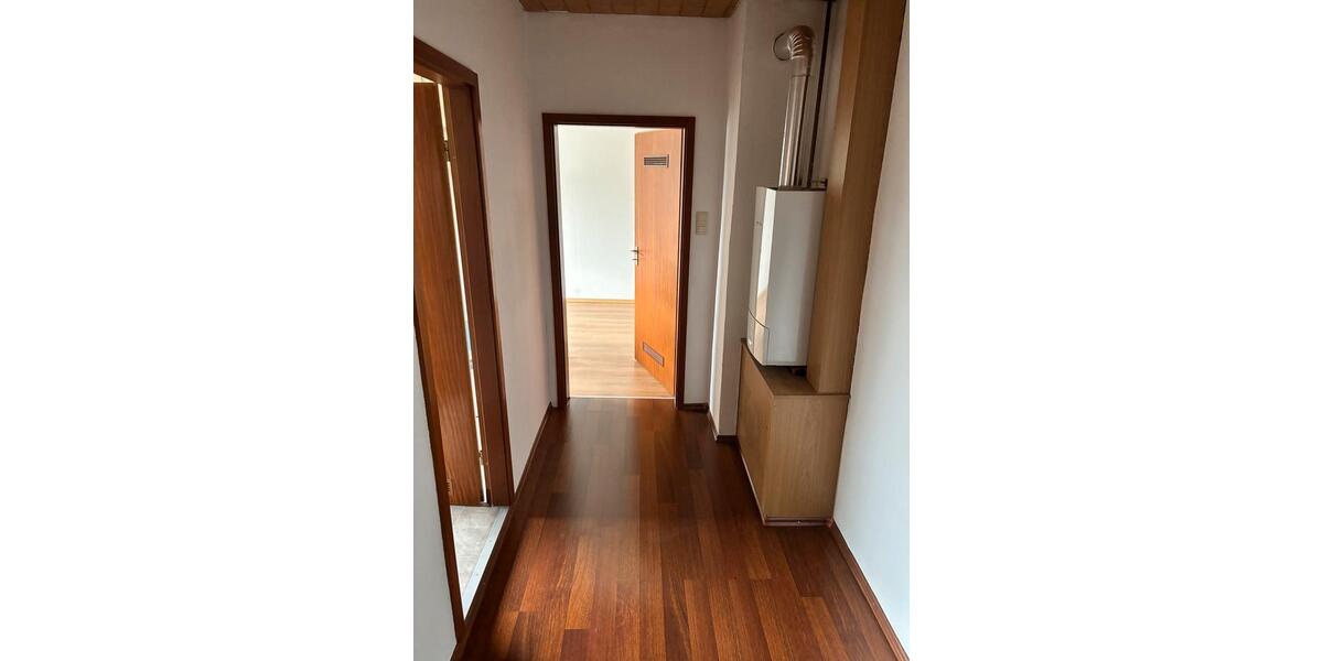 Etagenwohnung Wuppertal Gemarkung Vohwinkel - 3 Zimmer, 87 m&sup2;, 174.000&euro; | Angebot:26990912