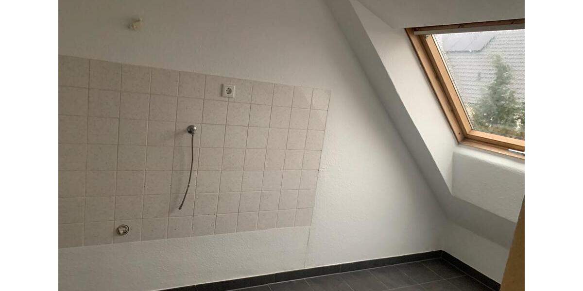 Dachgeschoßwohnung Haan - 2 Zimmer, 50 m&sup2;, 500&euro; | Angebot:26603546