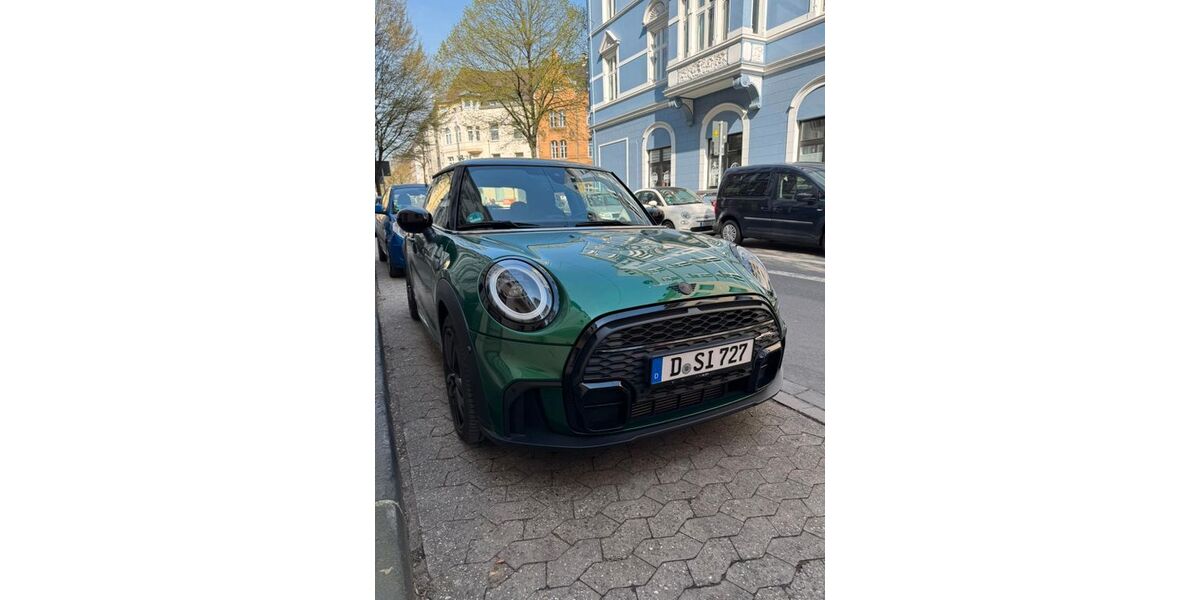 Mini Cooper 48.400 km 22.800 &euro; Düsseldorf 40215
