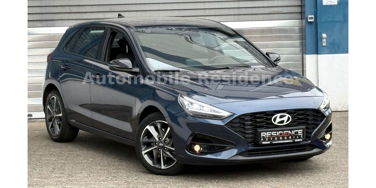 Hyundai i30 14.500 km 17.798 &euro; Ratingen 40880