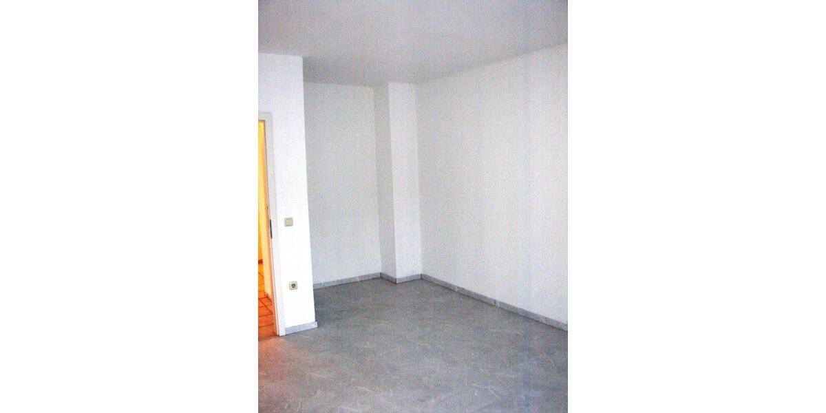 Dachgeschoßwohnung Gelsenkirchen Rotthausen - 3 Zimmer, 98 m&sup2;, 600&euro; | Angebot:26033838