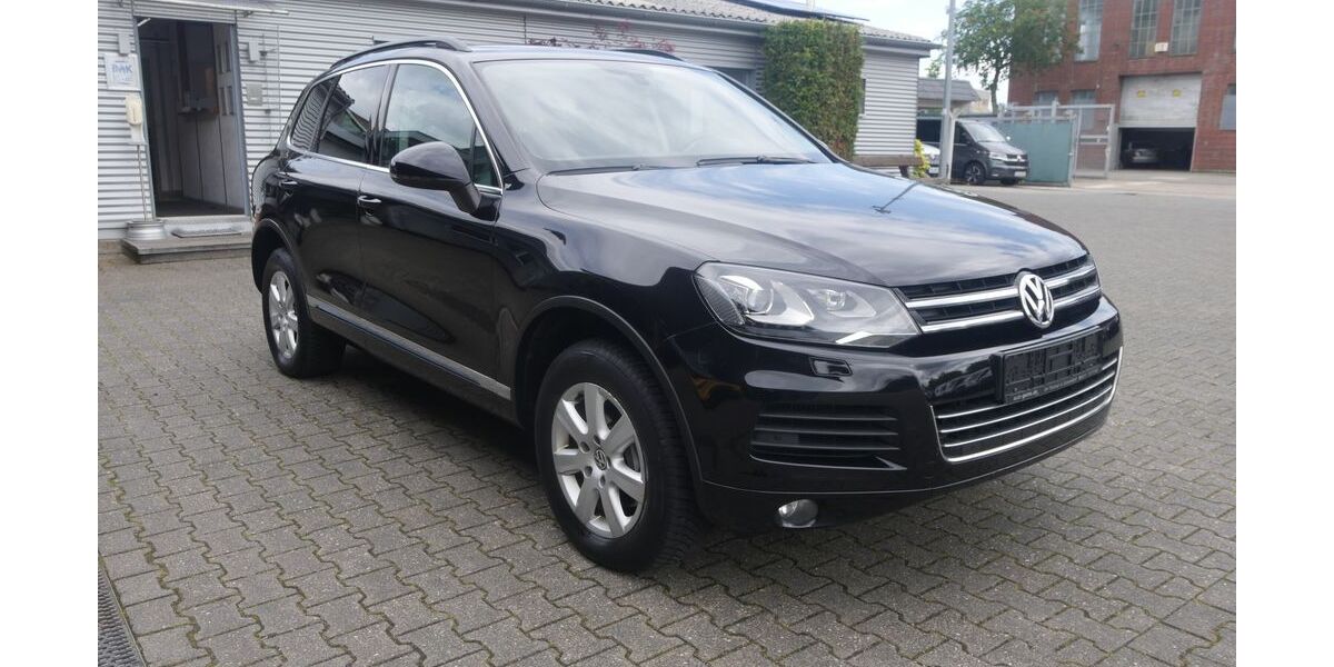 VW Touareg 176.000 km 13.990 &euro; Düsseldorf 40233