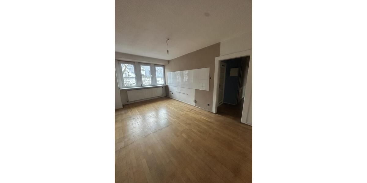 Etagenwohnung Wuppertal Gemarkung Langerfeld - 4 Zimmer, 107 m&sup2;, 980&euro; | Angebot:25648690